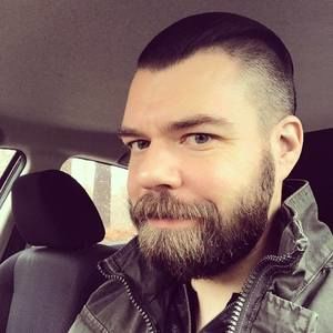 Meet your Posher, Christopher